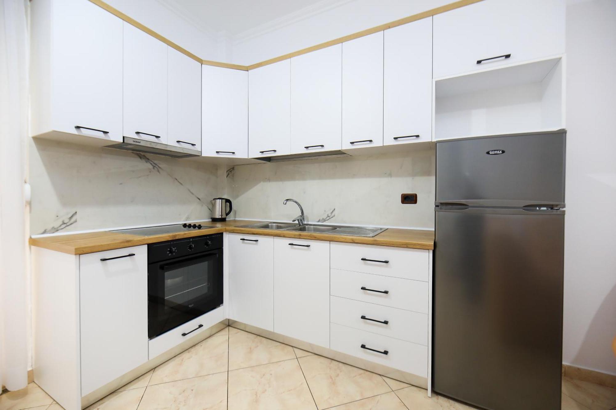 Noa Apartments Vlorë エクステリア 写真