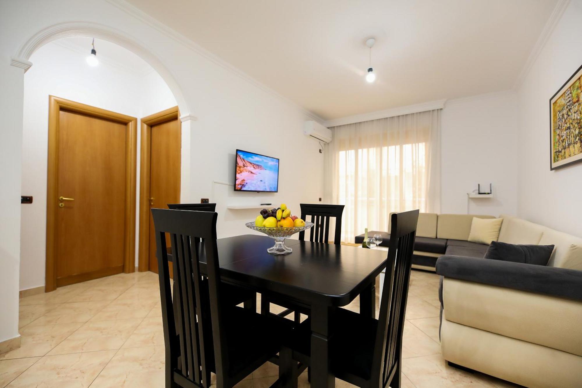 Noa Apartments Vlorë エクステリア 写真